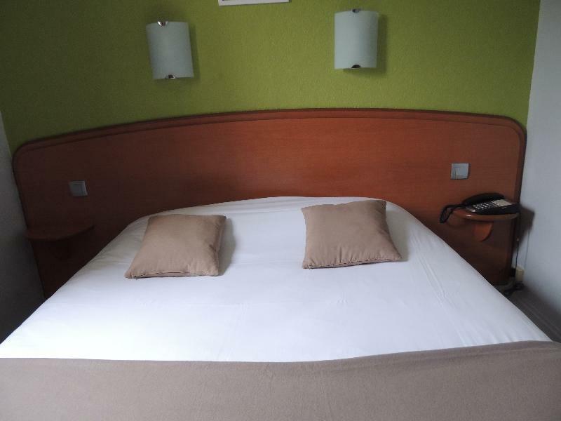 The Originals City, Hotel Novella Confort, Nantes Est Carquefou Kültér fotó